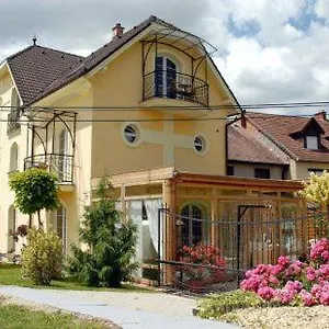 hotellátogatás