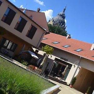 hotellátogatás