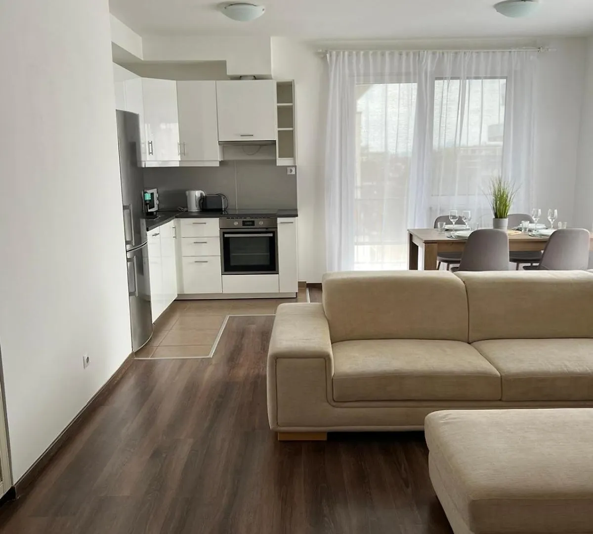 Lux Cordia Apartment With Free Parking Budapest 0*,  Magyarország