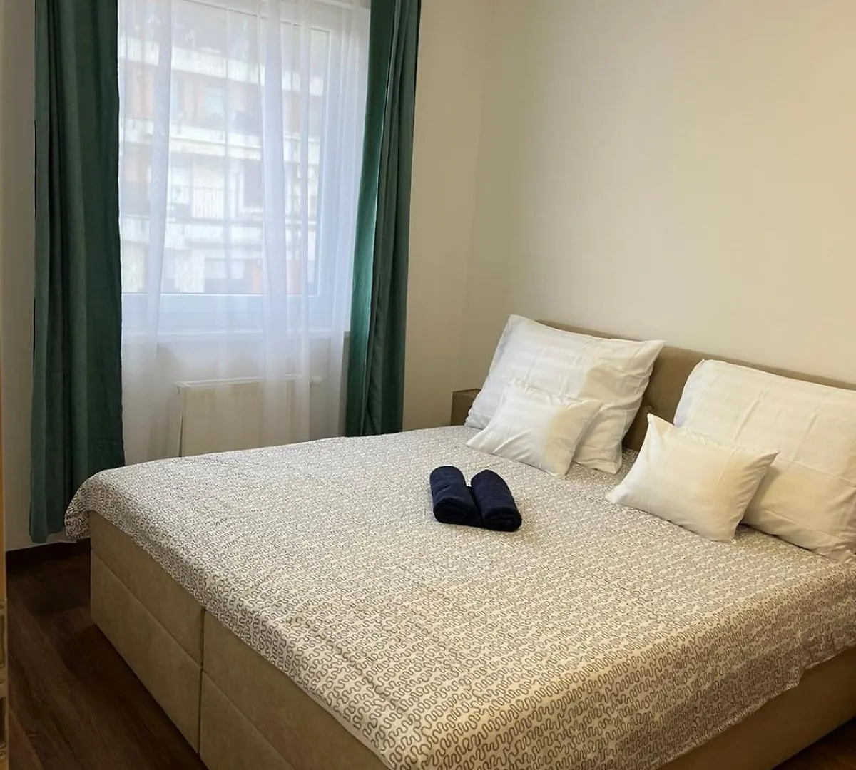 Lux Cordia Apartment With Free Parking Budapest