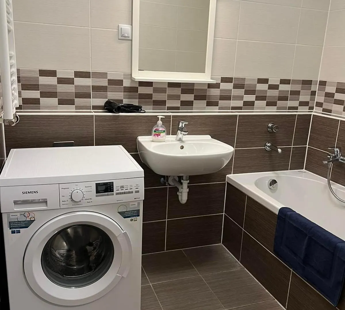 Lux Cordia Apartment With Free Parking Budapest