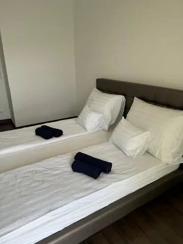 Lux Cordia Apartment With Free Parking Budapest