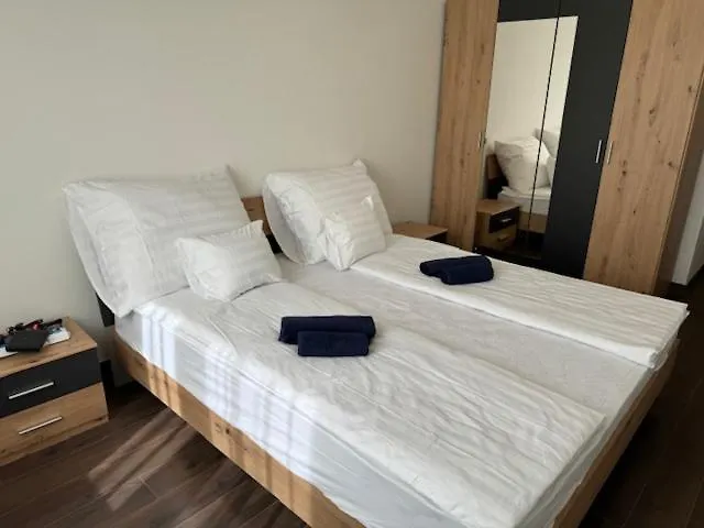 Lux Cordia Apartment With Free Parking Budapest